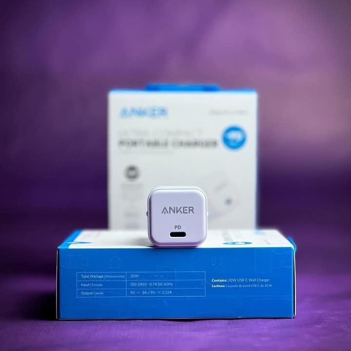 20W Foldable Plug Fast Charger by Anker - Compact Power Solution % 20W Foldable Plug Fast Charger by Anker - Compact Power Solution