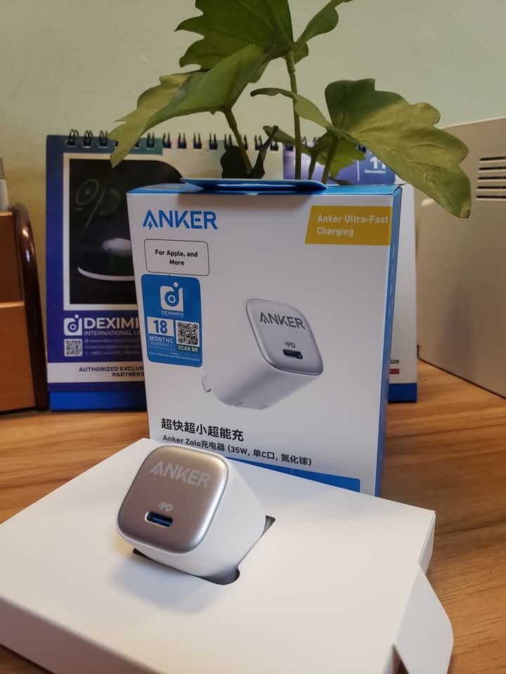 35W USB-C Power Adapter by Anker Zolo – Fast Charging for All Devices % 35W USB-C Power Adapter by Anker Zolo – Fast Charging for All Devices