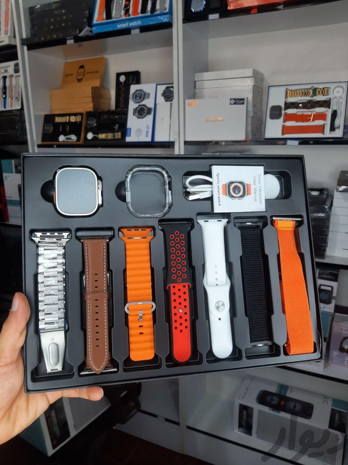 7-in-1 Ultra Smartwatch with Full Touch Display - 49MM Dial % 7-in-1 Ultra Smartwatch with Full Touch Display - 49MM Dial