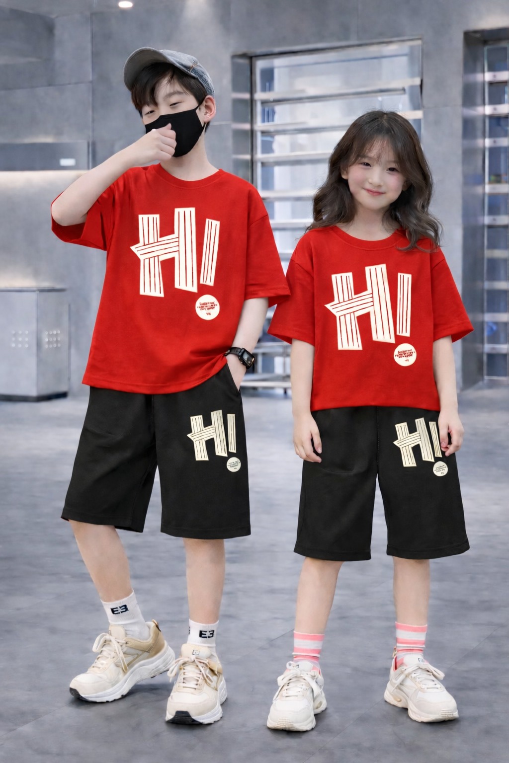 Baby Drop Shoulder T-Shirt and Pants Set for Stylish Comfort % Baby Drop Shoulder T-Shirt and Pants Set for Stylish Comfort