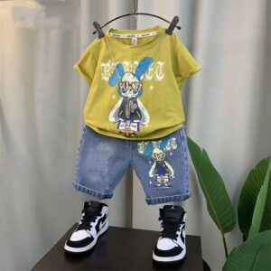Baby T-Shirt and Pant Set - Soft Cotton Outfit for Newborns and Infants