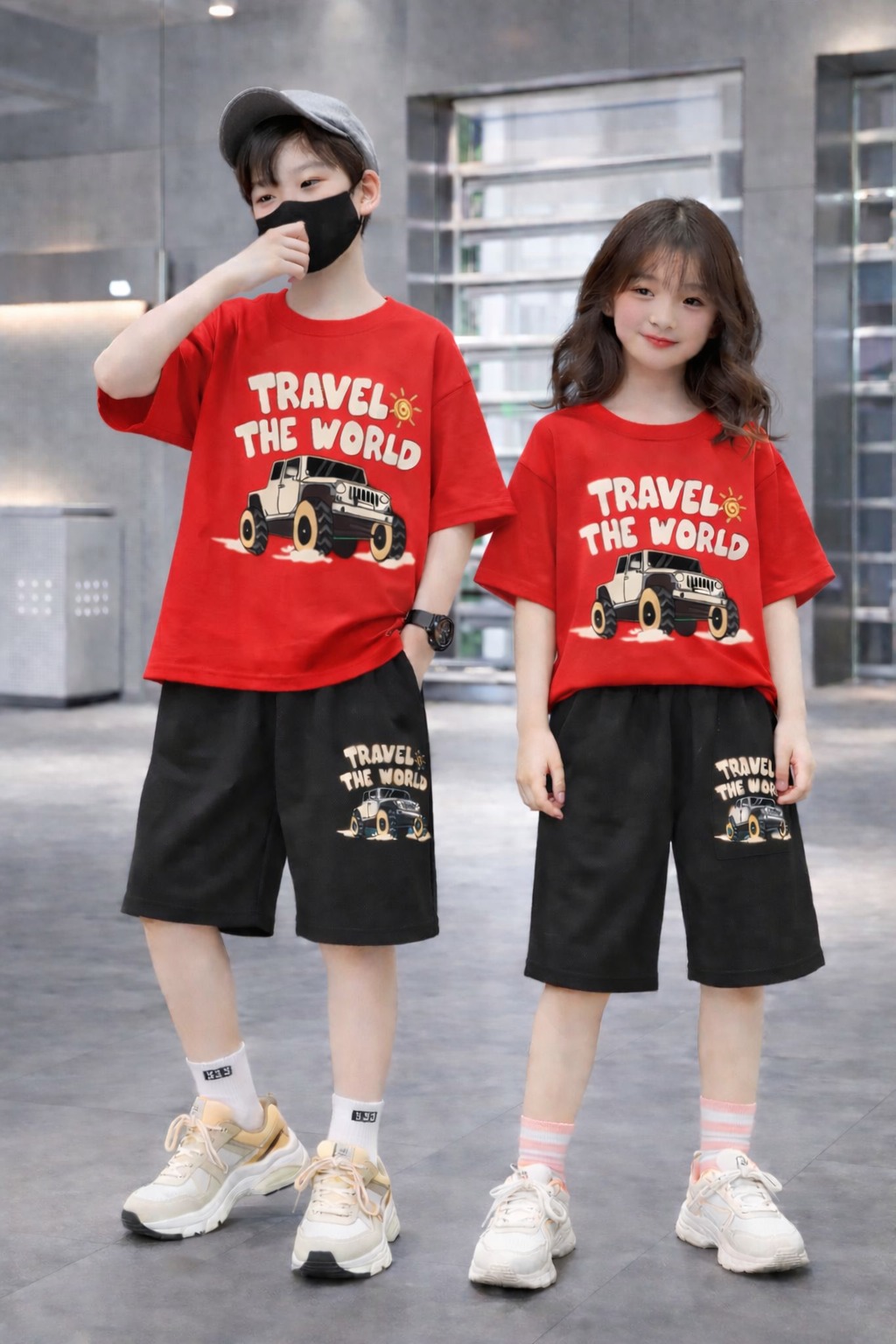 Baby T-Shirt and Pants Set with Drop Shoulder Design for Ultimate Comfort % Baby T-Shirt and Pants Set with Drop Shoulder Design for Ultimate Comfort