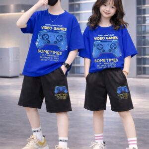 Baby T-Shirt and Pants Set with Drop Shoulder Design - Stylish Comfort for Kids