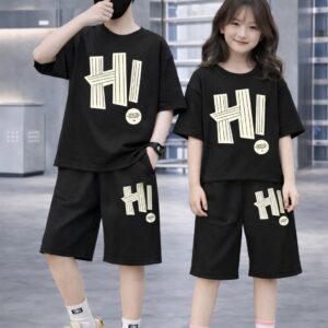 Baby T-Shirt and Pants Set with Drop Shoulder Design - Stylish Comfort for Kids