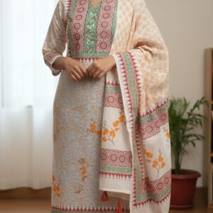 Block Print Three-Piece Set - Elegant Fabric Ensemble for Stylish Living