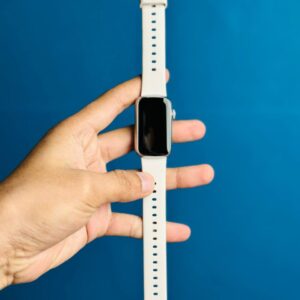 Bluetooth Calling Smartwatch in Silver - Valdus VB02 with Fitness Tracking