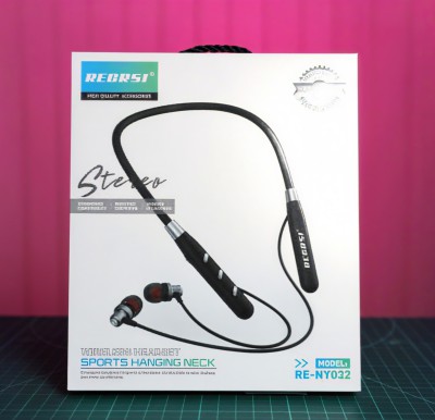 Bluetooth Neckband Wireless Earphones by Regarsi - Premium Sound Quality % Bluetooth Neckband Wireless Earphones by Regarsi - Premium Sound Quality