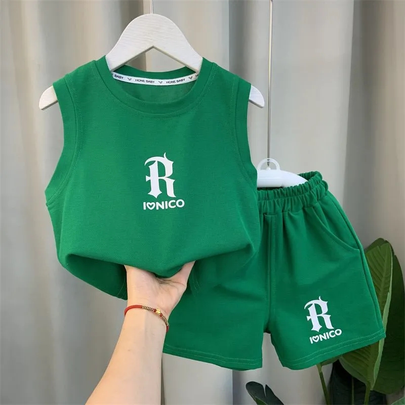 Boys Cotton Outfit Set - Soft and Comfortable Casual Wear for Kids % Boys Cotton Outfit Set - Soft and Comfortable Casual Wear for Kids