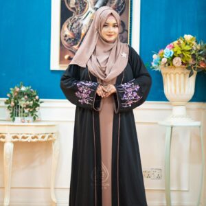 Chic Borka Gown – Elegant Traditional Wear for Modern Women