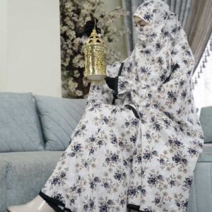 Chic Plaju Khimar Set - Elegant Modest Wear for Stylish Outings