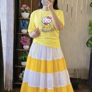 Chic Women’s Skirt and T-Shirt Ensemble - Effortless Style for Every Occasion