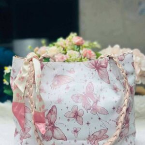 Chic Women's Handbag - Elegant Design for Every Occasion