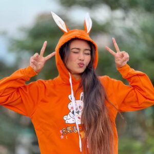 Chic Women's Hoodie - Premium Cozy Fashion for Every Occasion