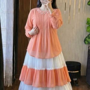 Chic Women's Top and Skirt Set – Stylish & Versatile Outfit for Any Occasion