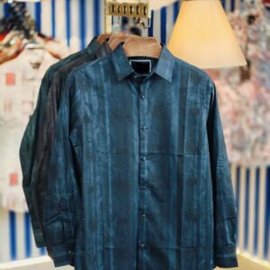 Classic Black 100% Cotton Long-Sleeve Shirt