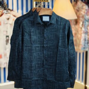 Classic Black 100% Cotton Long-Sleeve Shirt