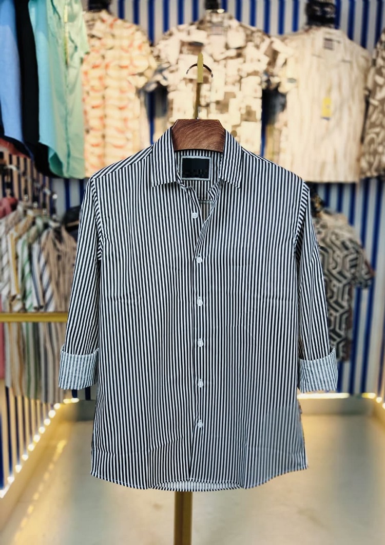 Classic Full Sleeve Shirt - Timeless Elegance for Sophisticated Style % Classic Full Sleeve Shirt - Timeless Elegance for Sophisticated Style