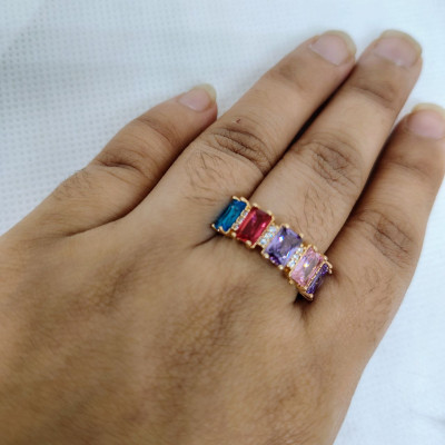 Colorful Gemstone Gold Ring - Radiant Design for Elegant Style % Colorful Gemstone Gold Ring - Radiant Design for Elegant Style