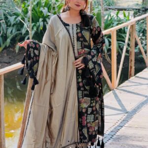 Digital Print Three-Piece Set - Stylish and Versatile Fashion Ensemble