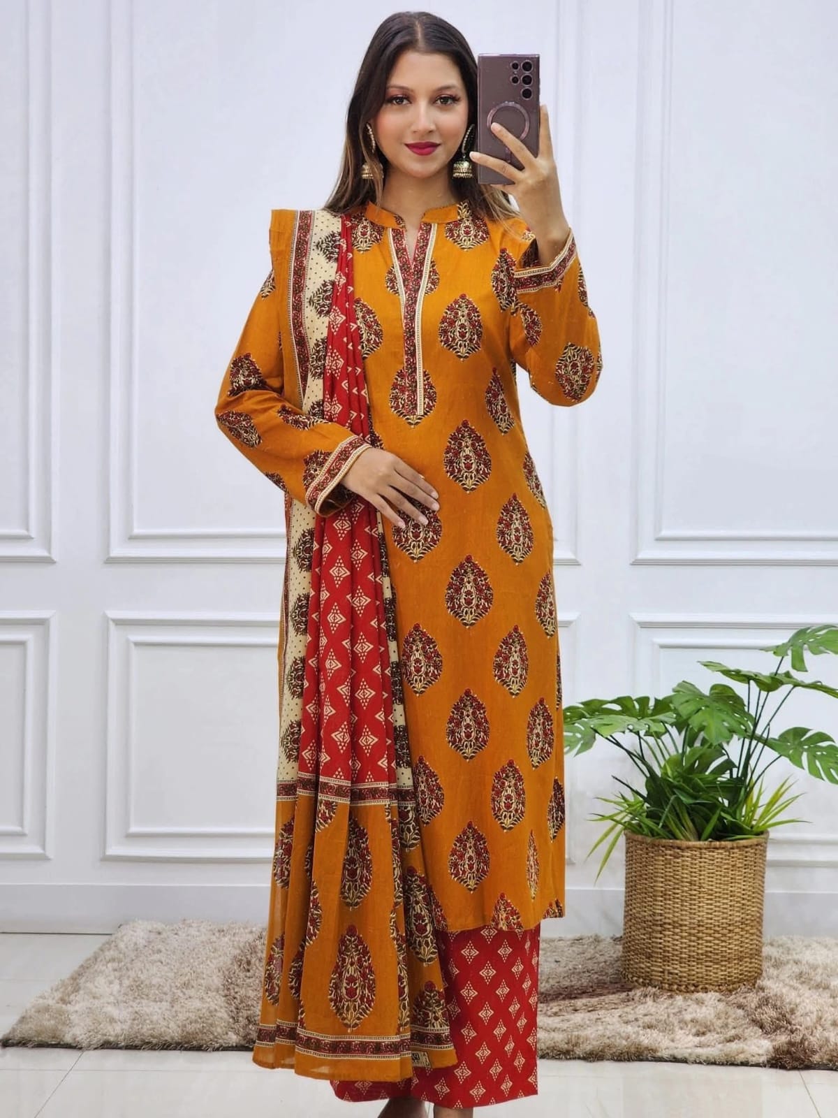 Digital Print Three-Piece Set - Stylish & Versatile % Digital Print Three-Piece Set - Stylish & Versatile Home Décor Solution