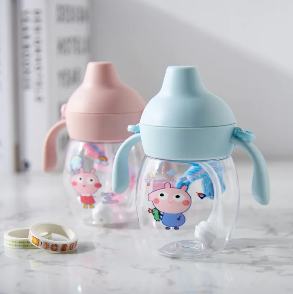 Duck Beak Baby Kettle 280ml - Cute Cartoon Portable Straw Bottle for Infants % Duck Beak Baby Kettle 280ml - Cute Cartoon Portable Straw Bottle for Infants