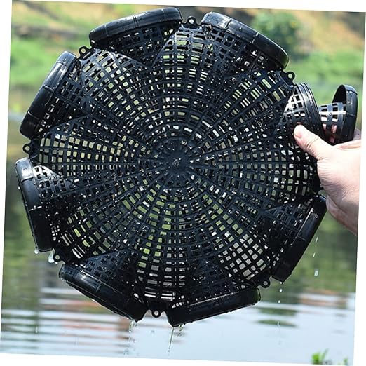 Durable 6-Hole Fishing Trap for Effective Catching and Easy Use % Durable 6-Hole Fishing Trap for Effective Catching and Easy Use