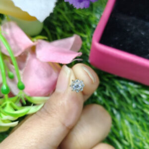 Elegant 9-Stone Floral Nose Pin with Gift Box – Perfect for Gifting