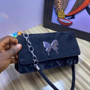 Elegant Butterfly Design Handbag for Women - Stylish and Versatile
