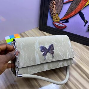 Elegant Butterfly Print Women's Handbag - Stylish and Functional Tote