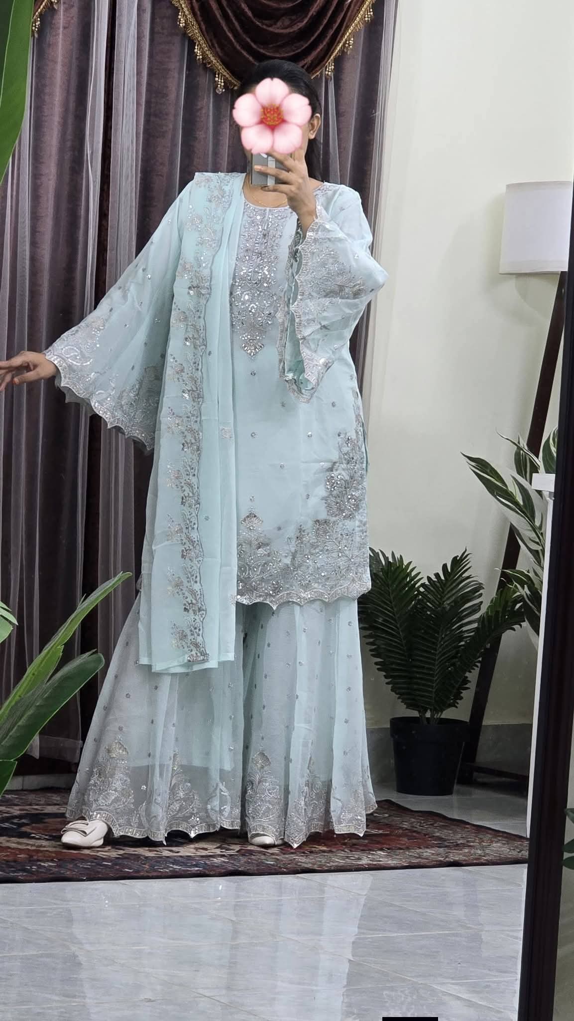 Elegant Eid Celebration Dress for Women – Stylish Party Attire % Elegant Eid Celebration Dress for Women – Stylish Party Attire