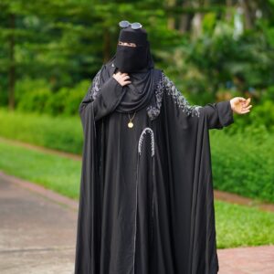 Elegant Irani Abaya - Premium Traditional Islamic Dress for Women