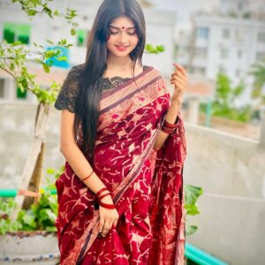 Elegant Jamdani Cotton Shawl - Handwoven Tradition for Modern Style