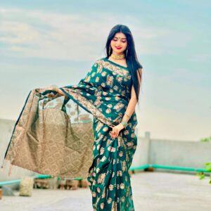 Elegant Jamdani Fabric - Exquisite Handwoven Design for Timeless Style