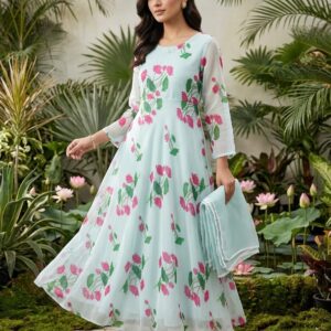 Elegant Jorjet Three-Piece Set - Stylish and Versatile Outfit for Any Occasion