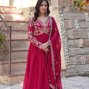 Elegant Long Gown for Special Occasions – Perfect Party Attire