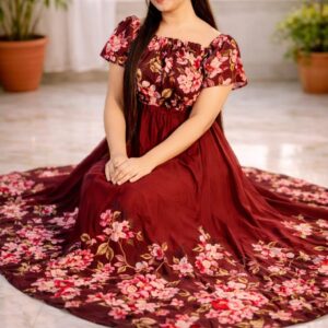 Elegant Mermaid-Style Gown in Luxurious Fabric for Special Occasions