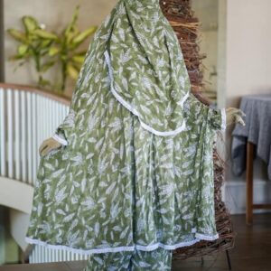 Elegant Plaju Khimar Set - Stylish Modest Wear for Modern Women
