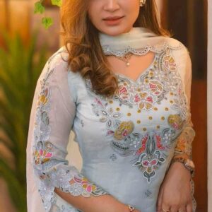 Elegant Sada Bahar Four-Piece Set – Premium Quality Home Decor