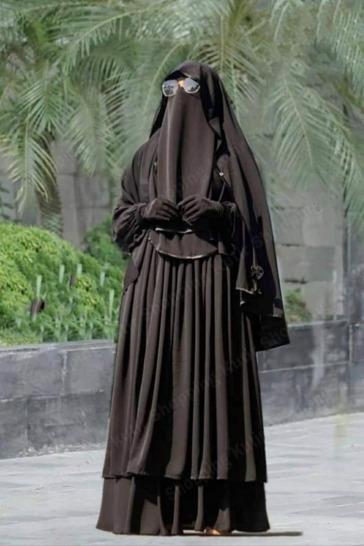 Elegant Samia Burqa Set with Hijab and Niqab for a Stylish Look % Elegant Samia Burqa Set with Hijab and Niqab for a Stylish Look