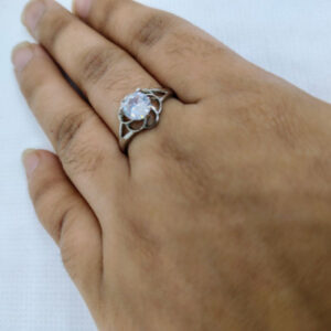 Elegant Silver Ring with Crystal Bloom Design - Perfect for Any Occasion