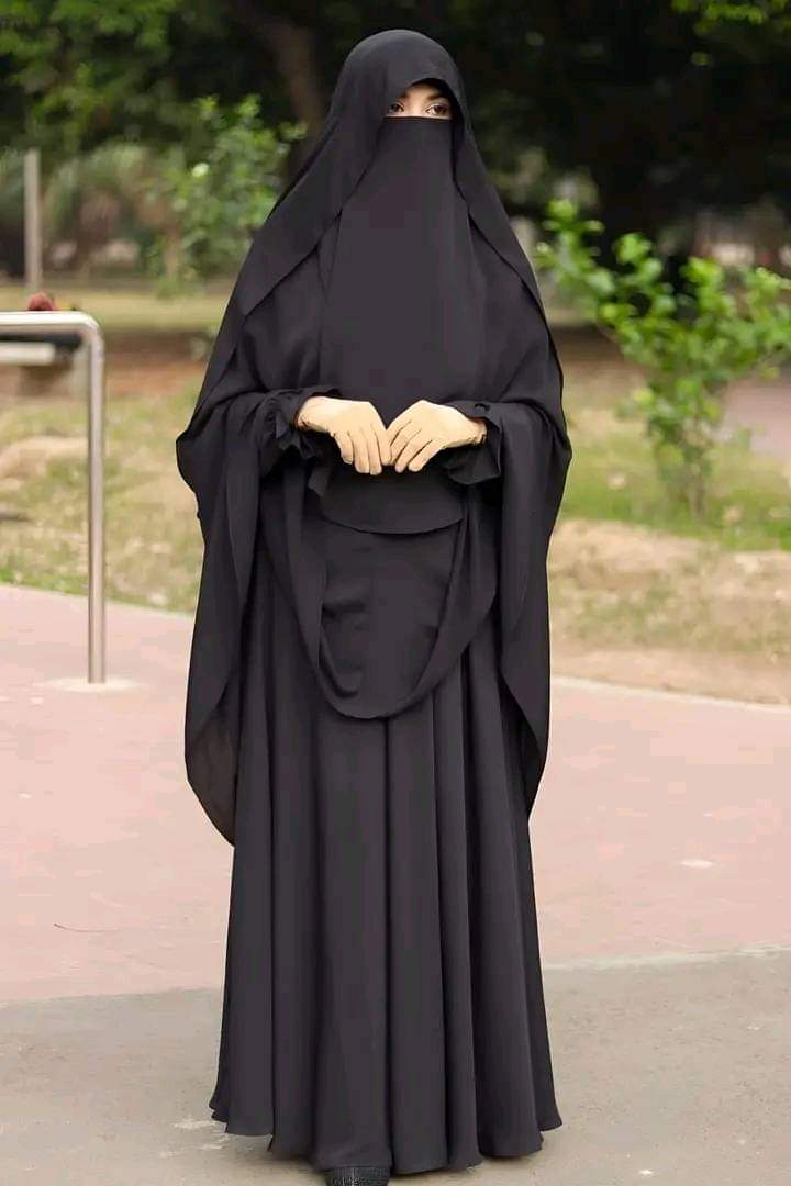 Elegant Taqwa Borka - Premium Quality Traditional Islamic Attire for Women % Elegant Taqwa Borka - Premium Quality Traditional Islamic Attire for Women