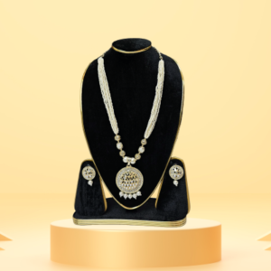 Elegant Women's Necklace and Earring Set - Perfect for Any Occasion