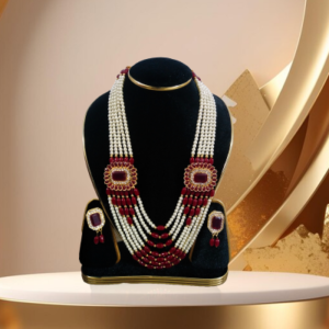Elegant Women's Necklace and Earring Set – Perfect for Any Occasion