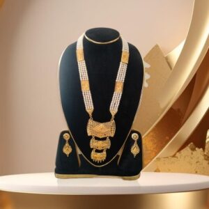 Elegant Women's Necklace and Earring Set - Timeless Jewelry Collection