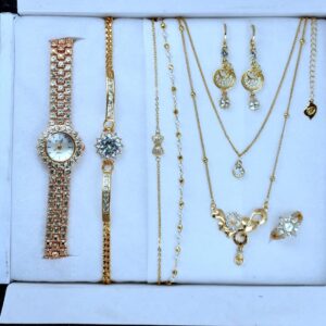 Elegant Women's Watch Set - Stylish Timepiece Duo for Every Occasion