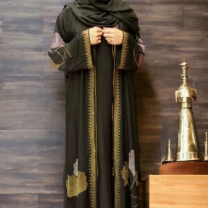 Elegantly Crafted Dubai Koti and Borka Set with Hijab for Stylish Occasions