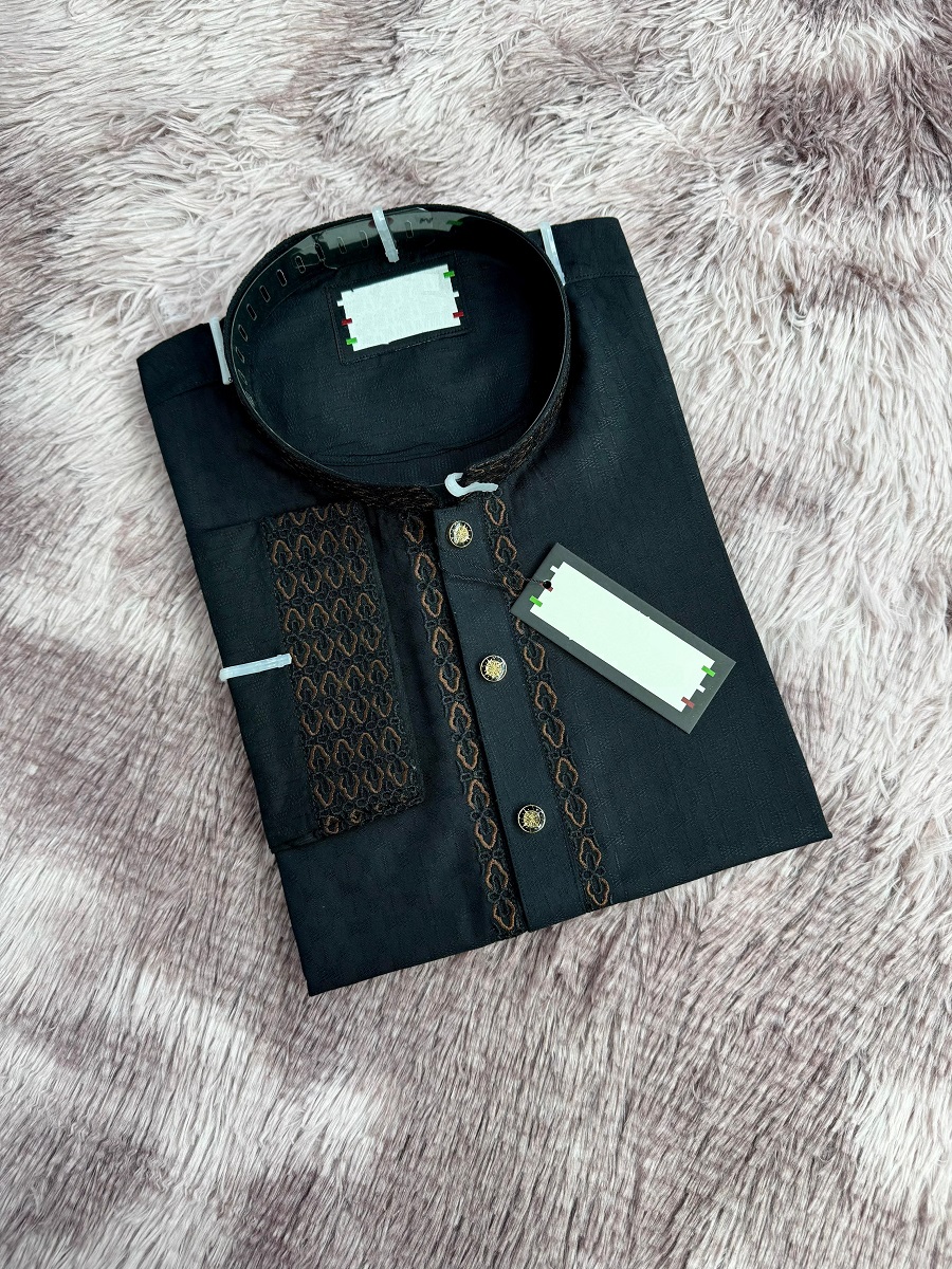 Embroidered Panjabi Shirt for Men - Stylish Traditional Attire % Embroidered Panjabi Shirt for Men - Stylish Traditional Attire