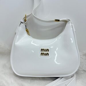 Glossy Minmin Handbag - Chic and Stylish Purse for Everyday Elegance