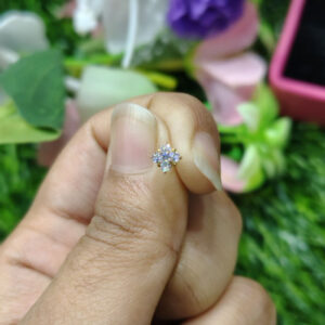 Gold-Plated Classic 5-Stone Nose Pin for Women - Elegant Fashion Accessory