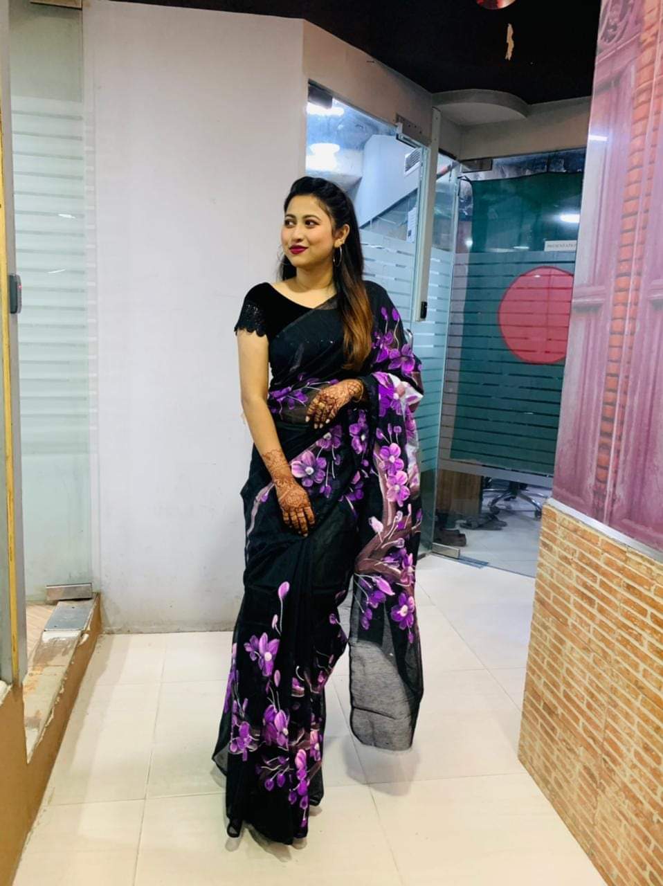 Handcrafted Half Silk Saree with Artistic Print and Embroidery Details % Handcrafted Half Silk Saree with Artistic Print and Embroidery Details